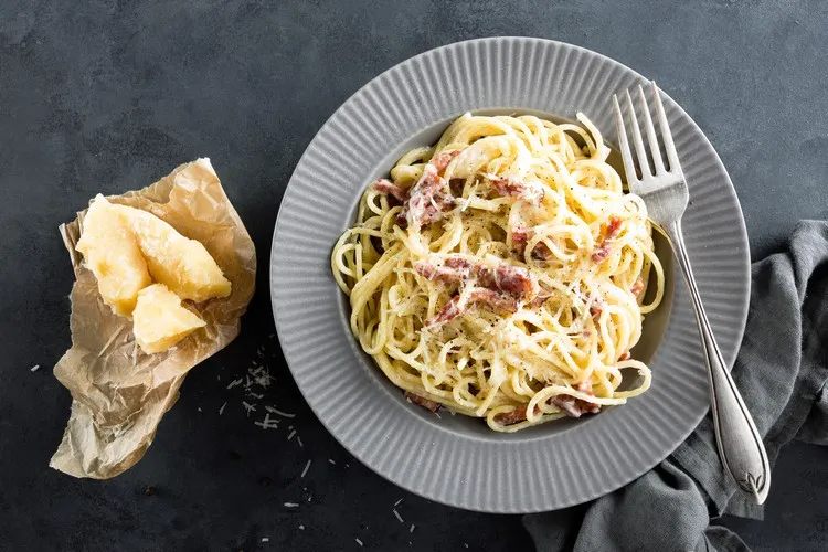 Italian food tips and tricks on how to make pasta carbonara