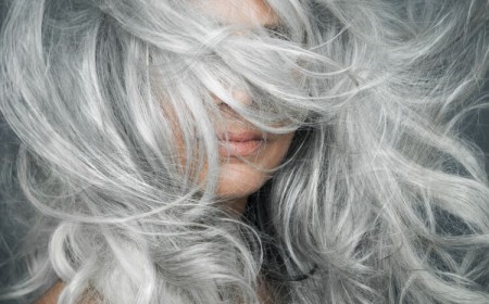 coupe de cheveux gris style coiffure harmoniser