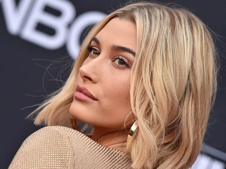 hailey bieber skincare morning beauty routine cleansing oil face bareminerals sensitive skin