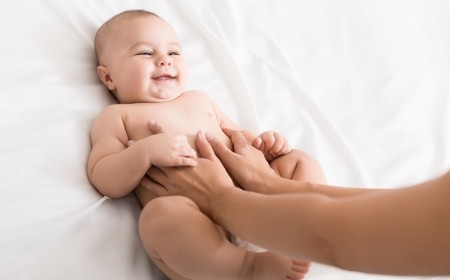 importance massage bébé bienfaits sante 2022