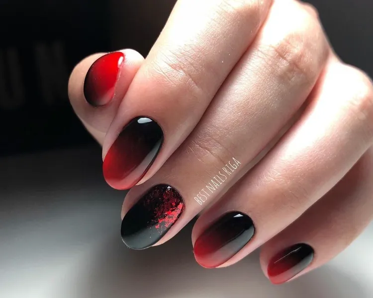 manucure dégradé noir et rouge spéciale Saint Valentin nail art