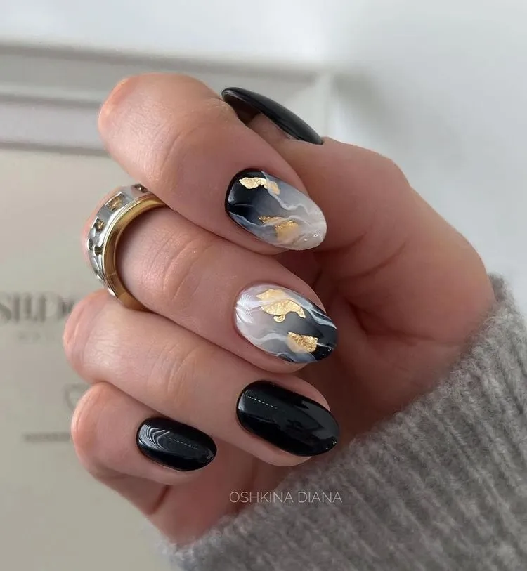 nail art noir effet marbre