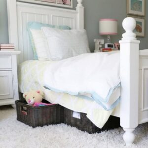 panier rangement sous lit astuce pratique pour optimiser l'espace sous le lit