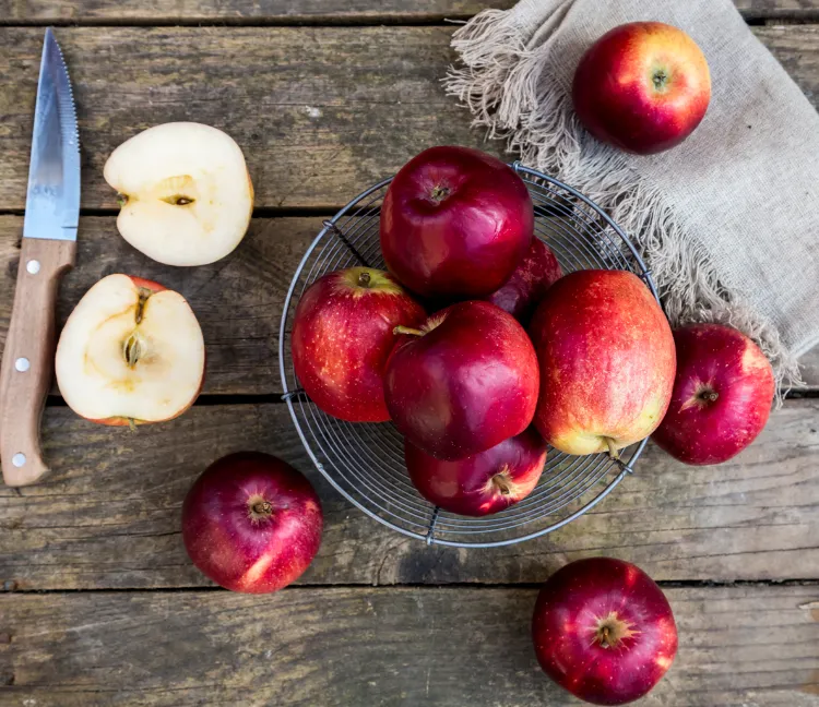 pommes comme aliments laxatifs naturels favorisent perte de poids santé intestinale