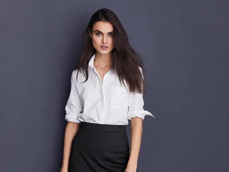 tendance workwear femme 2022 chemise blanche