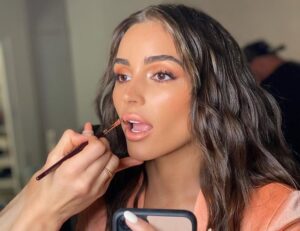 tendances maquillage voici la couleur tendance du printemps-été 2022