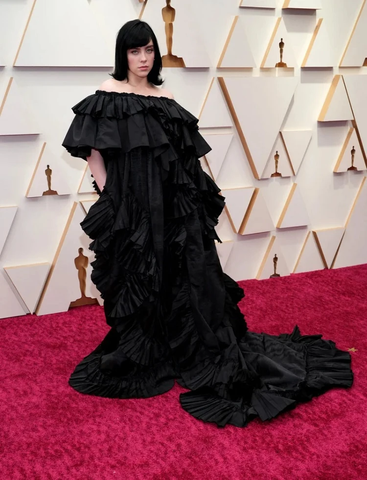 Les plus moches robes des Oscars 2022