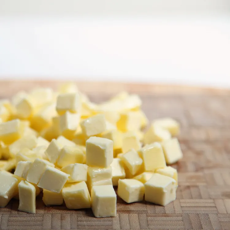 astuces cuisine couper beurre petits cubes température ambiante vite
