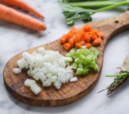 astuces cuisine couper légumes mirepoix congeler gagner temps