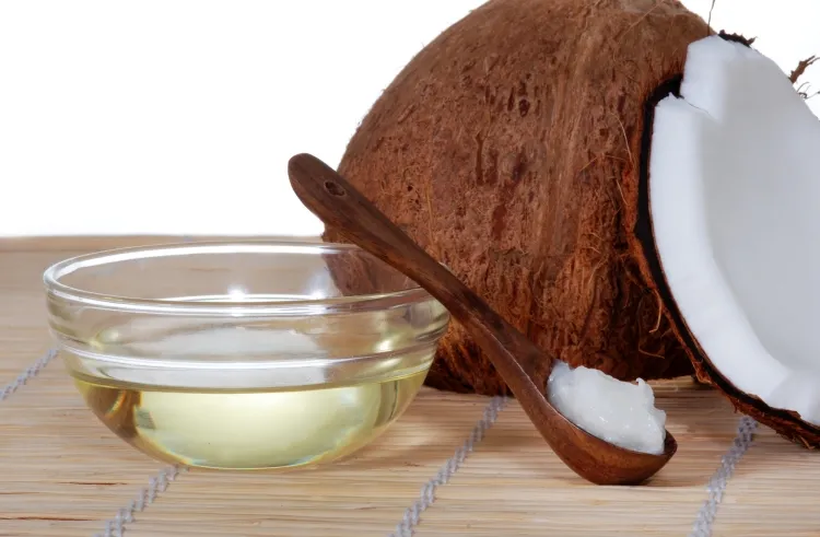 astuces pour faire pousser les cheveux huile de coco