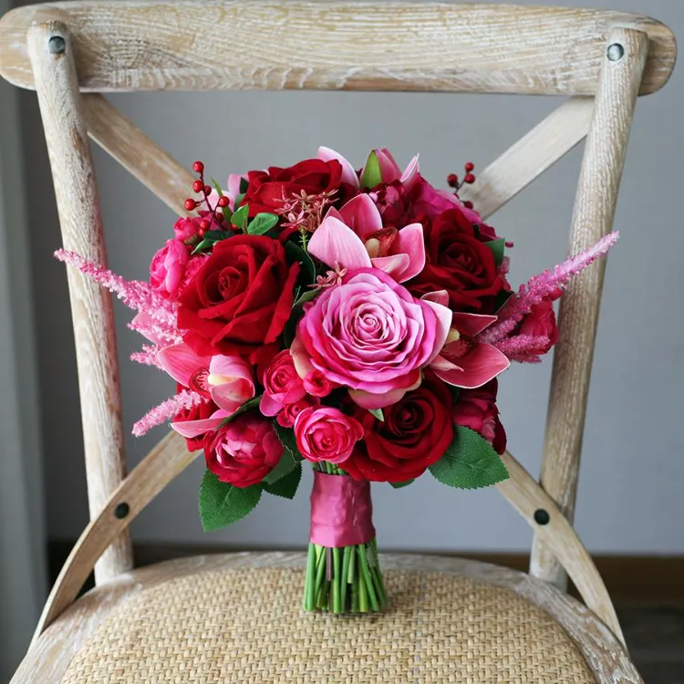 bouquet mariée la vie en rose 2022