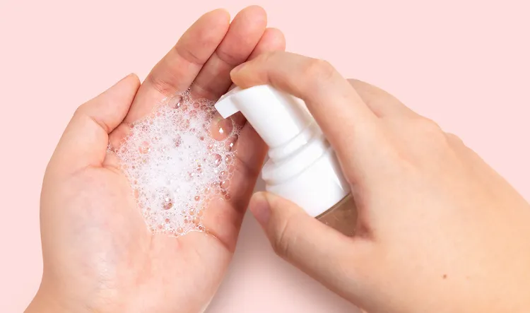 comment resserrer pores dilatés solutions miracles produits cosmétiques base eau