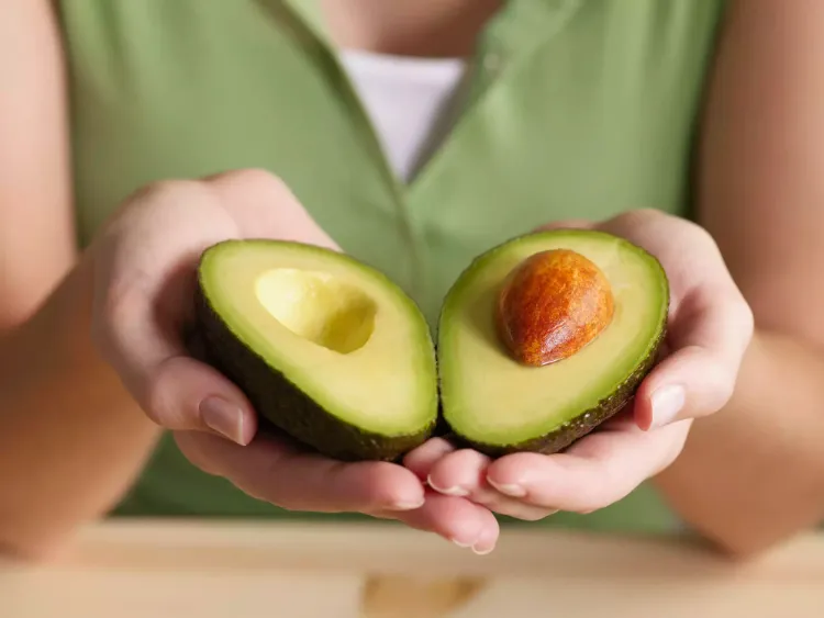 conserver un avocat ouvert mur au frigo plus longtemps