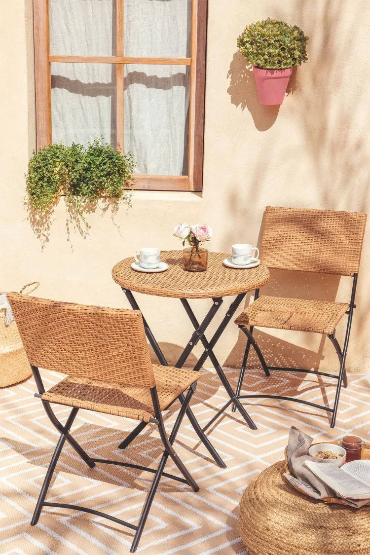 petit salon de jardin pour balcon mobilier extérieur pliable tendance 2022
