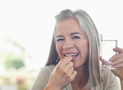 quelle vitamine prendre après 50 ans minéraux femmes compléments alimentaires santé féminine