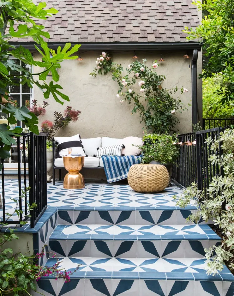 salon de jardin petit espace pas cher balcon terrasse mobilier extérieur tendance 2022