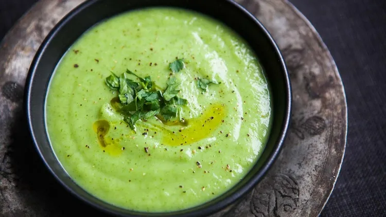 vert du poireau nombreuses recettes soupe sauté condiment