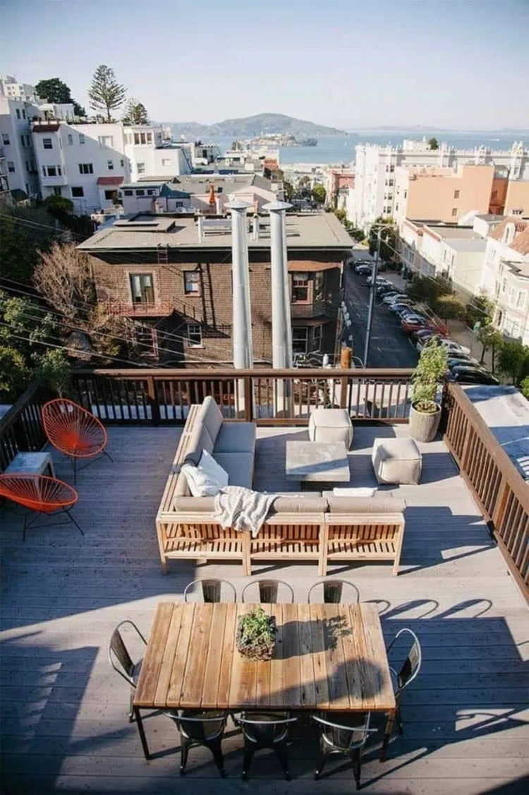 aménagement toit terrasse ajout courbes atténuer sentiment être entouré structures artificielles