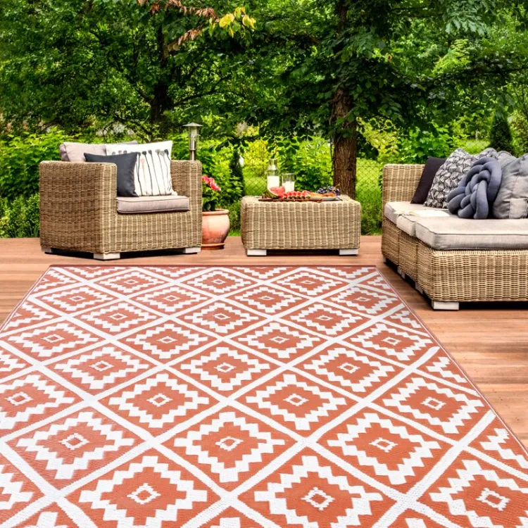 aménager un jardin style bohème avec un tapis