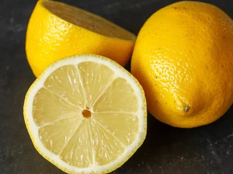 bienfaits de la consommation de citron bouilli