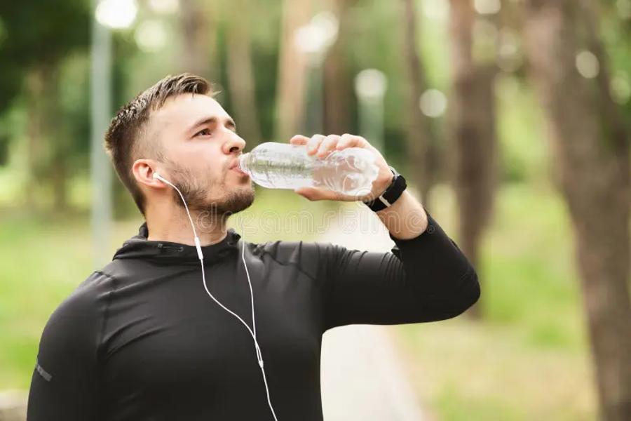 combien de litres d'eau par jour pour maigrir