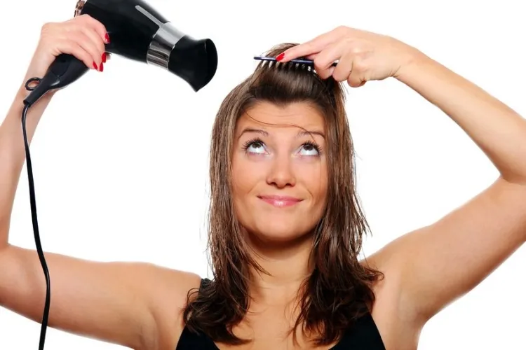 comment sécher ses cheveux pour faire tenir sa coiffure