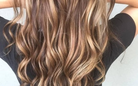 couleur de cheveux caramel blond brun mélangés bronde ultime coiffure bob