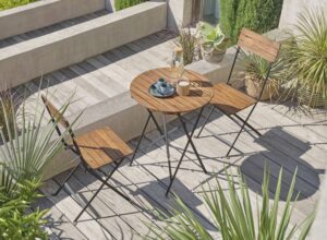 mobilier maisons du monde collection pour aménager un petit balcon pinterest