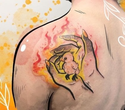 modeles tatouage phoenix femme dos tendance 2022