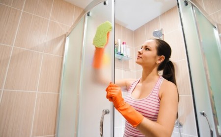 nettoyer porte de douche coulissante