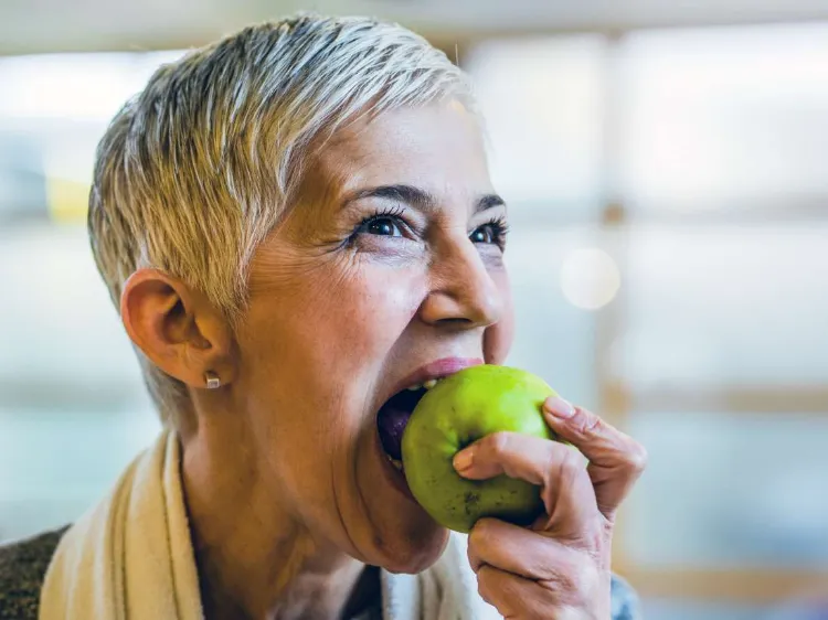 quels sont les bienfaits de la pomme sur la santé féminine après 60 ans