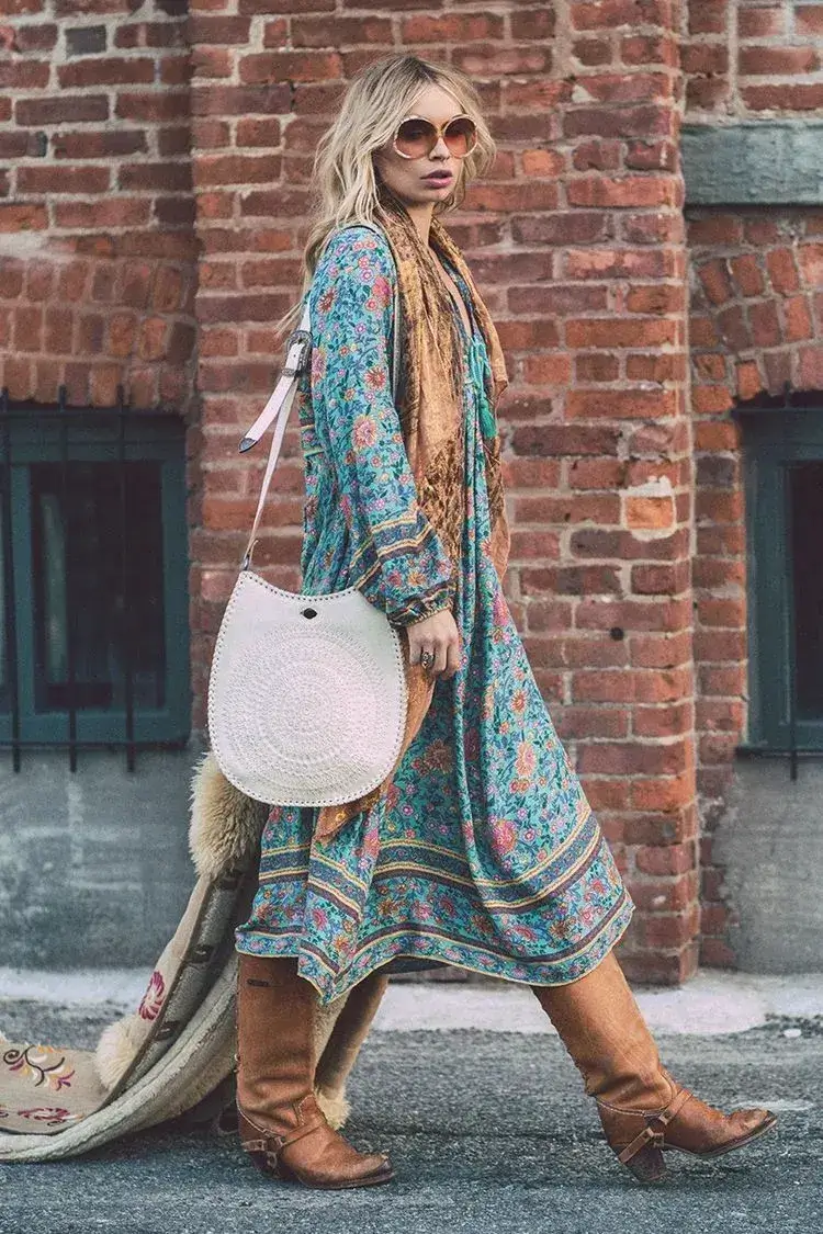 robe longue bohème hippie chic bottes cowboy femme tendances printemps