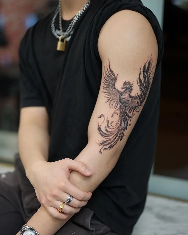 tattoo tatouage phénix homme signification bras avant bras