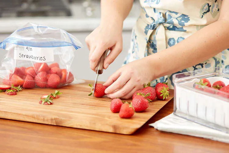 trucs astuces recette pour conserver des fraises fraiches crues longtemps
