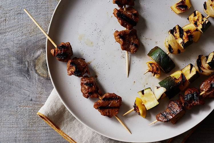 brochettes apero printemps crevettes chorizo ananas facile