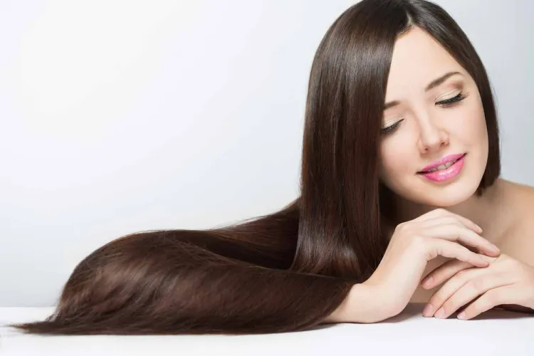cheveux brillants et soyeux huile capillaire ayurveda présente avantages
