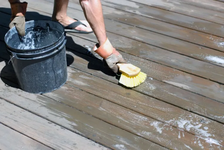 how to remove bird droppings from wooden deck