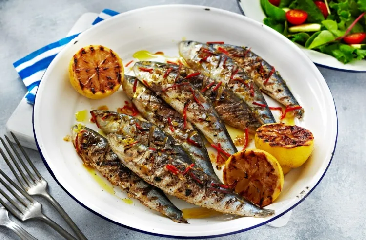 how to grill sardines on the barbecue heat direct cooking rub season oil