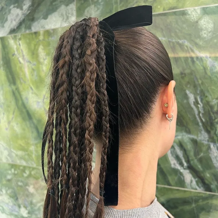 How to make Medusa's ponytail on long straight hair