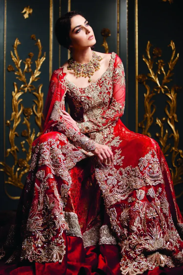 couleurs éviter pour mariage faire preuve bon gout respecter étiquette robe mariée rouge