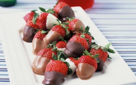 manger du sucre fraises enrobées chocolat peu calories délicieuses