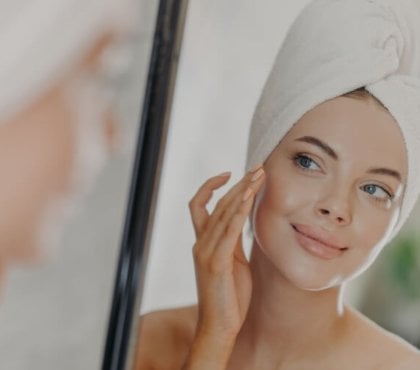 routine beauté visage peau jeune produits soins visage mature sérums hydratants