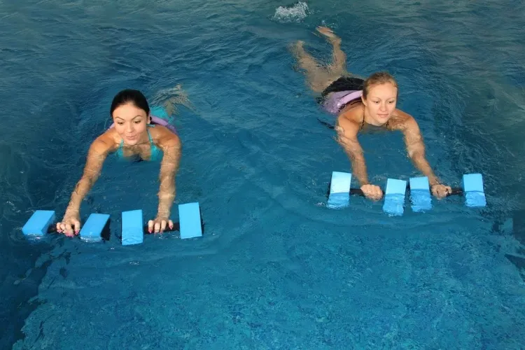 Pregnant sports What activities during pregnancy Swimming aqua aerobics