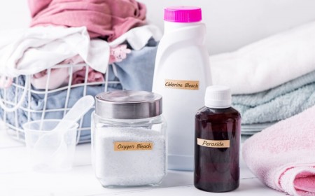 tache eau de Javel produits nettoyage dangereux abîmer vêtements