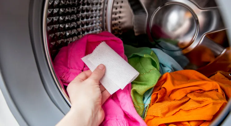 avantages de mettre une lingette dans la machine à laver 