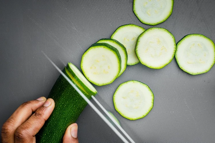 how to cut round zucchini