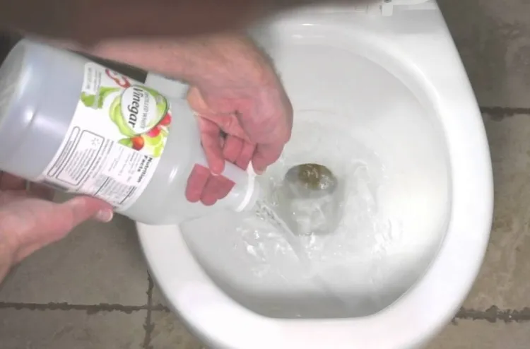 comment enlever traces de rouille dans wc
