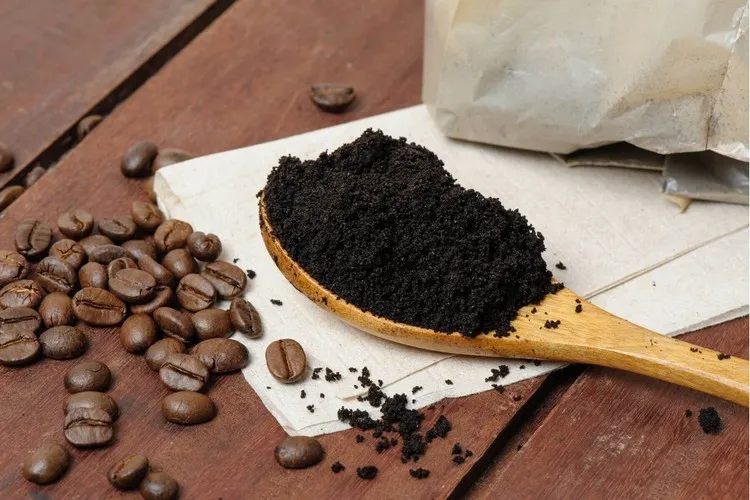 How to grow hair faster naturally using the ground coffee trick