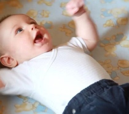 comment habiller nouveau-né été journée nuit vetements bébé adaptés
