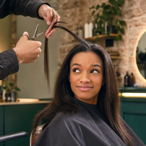 comment quand couper ses cheveux longs bouclés blancs crépus femme quelle fréquence été